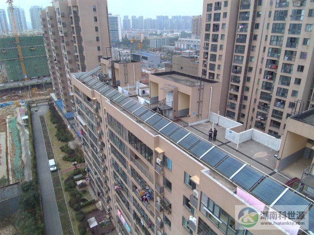 深國投（龍灣1號公館）住宅太陽能熱水系統(tǒng)工程