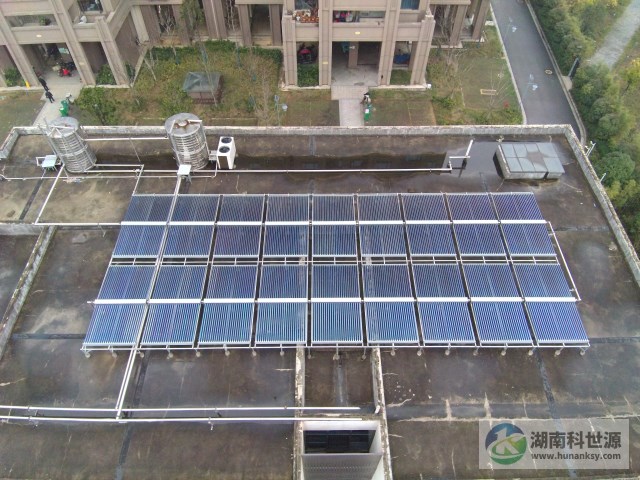 長沙芙蓉生態新城三號安置小區幼兒園太陽能熱水系統
