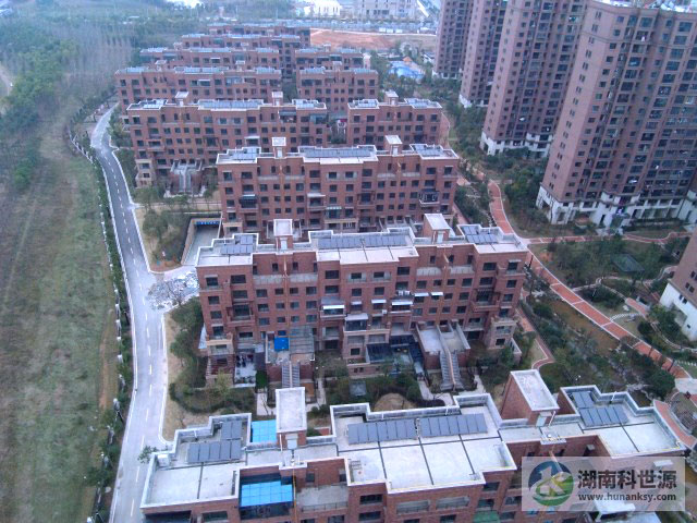 長沙中冶中央公園住宅小區二期太陽能熱水系統工程
