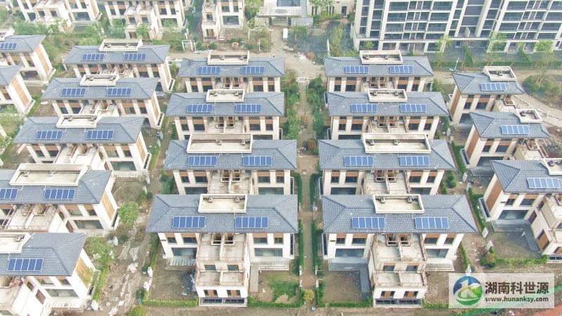 健康城（溫泉島）大區別墅區光伏發電系統工程