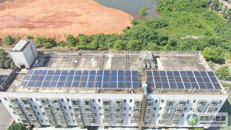 望城金馳能源職工宿舍太陽能熱水系統(tǒng)工程