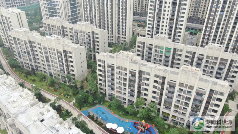 中房瑞致小區(qū)3#地塊陽臺壁掛式太陽能熱水系統(tǒng)工程