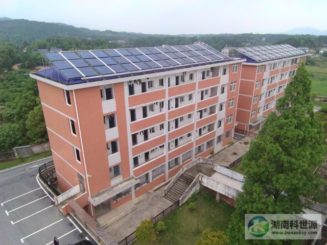 宿舍太陽能熱水工程