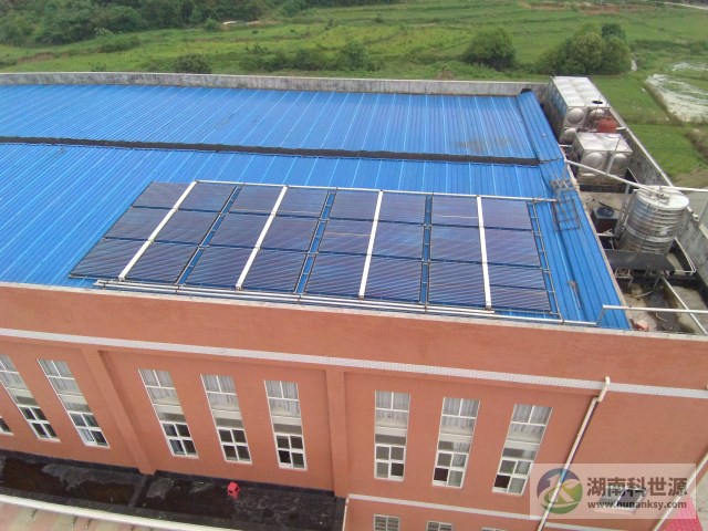 屋頂太陽能熱水系統工程