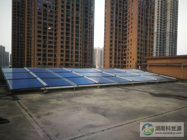 真空管太陽能熱水工程