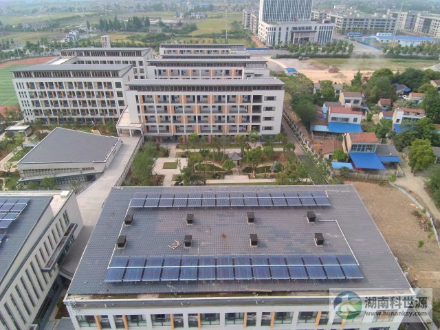 太陽能平鋪大串聯熱水循環系統