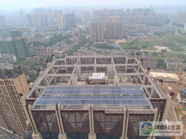 屋頂架構層太陽能熱水系統