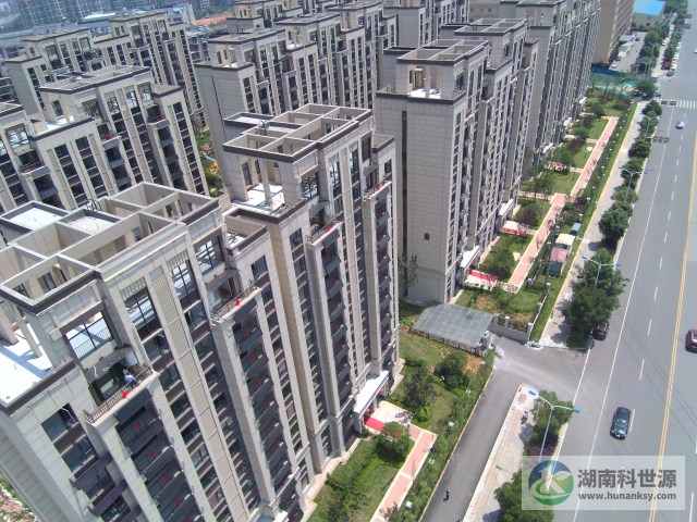 陽臺壁掛太陽能熱水系統