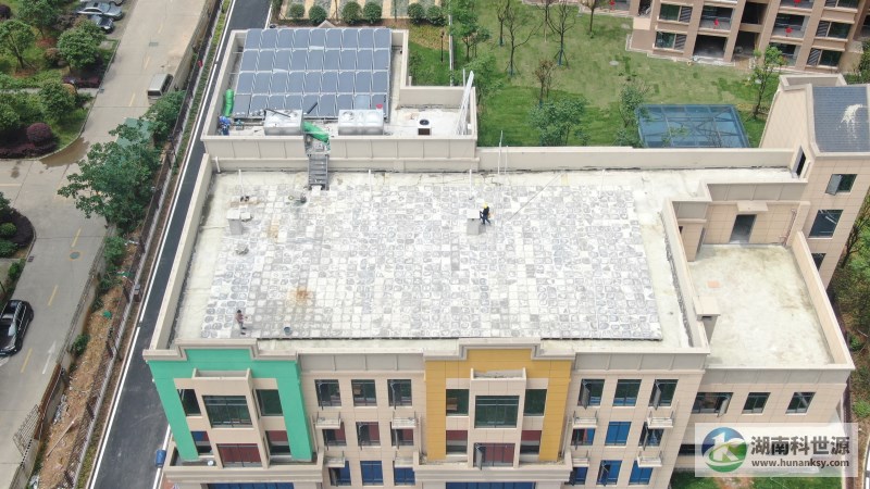 平板太陽能熱水系統