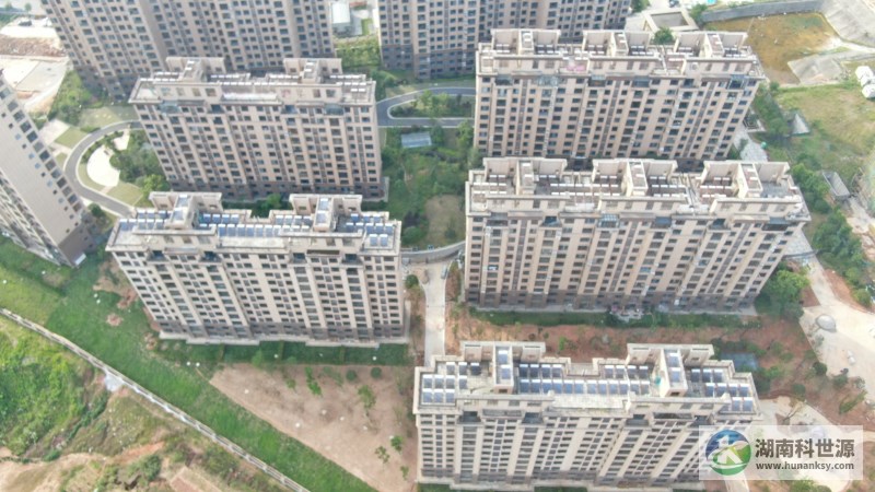 一體式太陽能熱水器