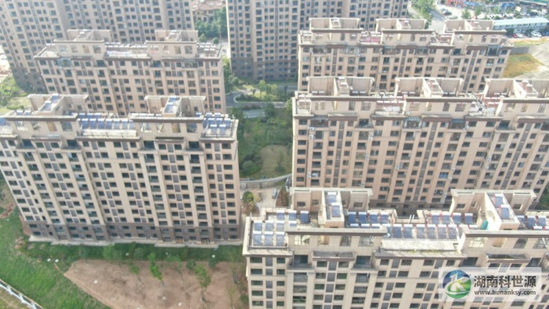 一體式太陽能熱水器