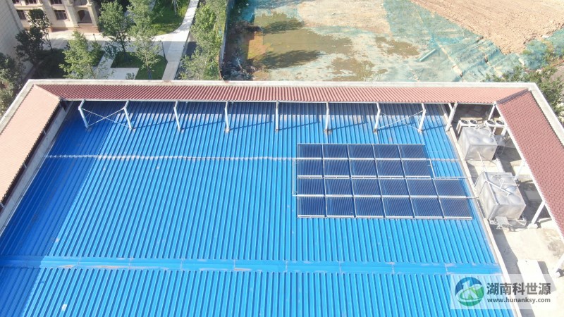 小學(xué)屋頂太陽能熱水系統(tǒng)工程