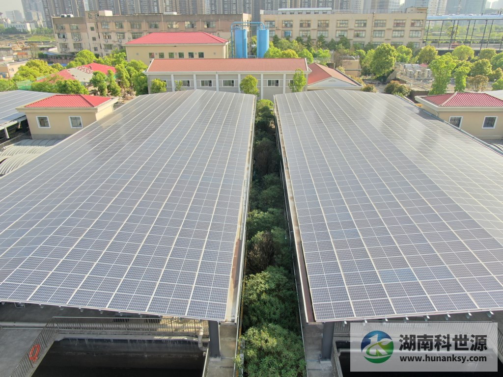 湖南科世源,湖南太陽能,長沙太陽能,太陽能熱水工程,湖南太陽能光伏發電,熱水工程,空氣源熱水系統,長沙中央空調